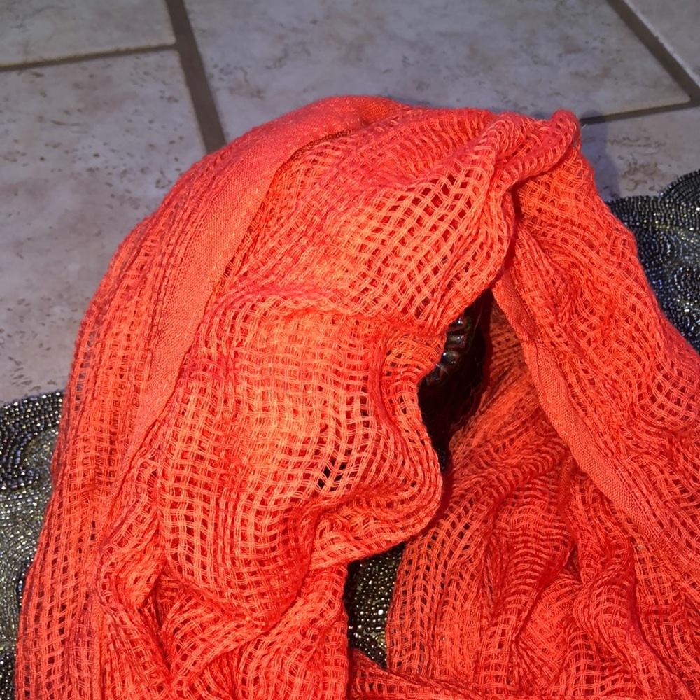 Scarf - Picture 3 of 6